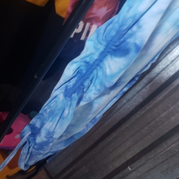 EUC VS PINK RUCHED DRESS - Picture 3 of 3